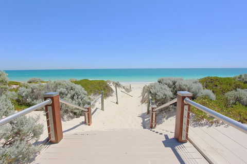 Quality Resort Sorrento Beach - Australian Directory 14