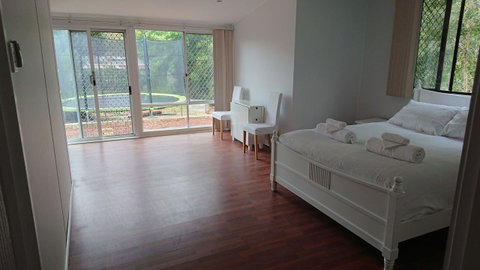 The Cottage On George Street - Australian Directory 24