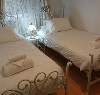 The Cottage on George Street - Australian Directory