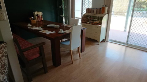 The Cottage On George Street - Australian Directory 13