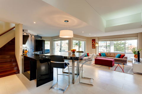 Cottesloe Contemporary Villa - Australian Directory 9