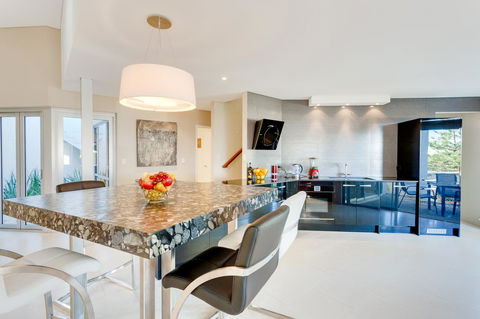 Cottesloe Contemporary Villa - Australian Directory 3