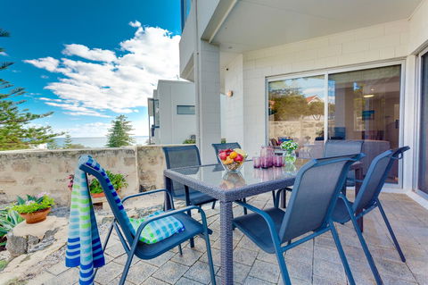 Cottesloe Contemporary Villa - Australian Directory 14