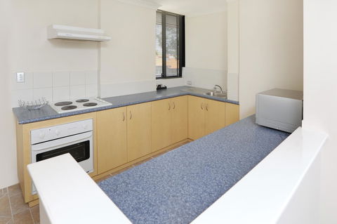 Lodestar Waterside Apartments - Australian Directory 17