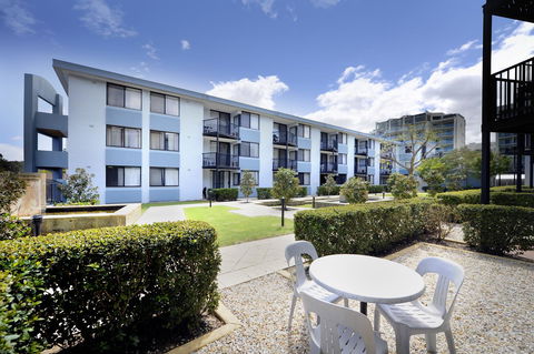 Lodestar Waterside Apartments - Australian Directory 15