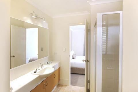 Lodestar Waterside Apartments - Australian Directory 10