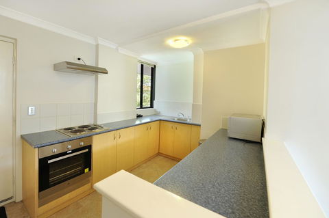 Lodestar Waterside Apartments - Australian Directory 1