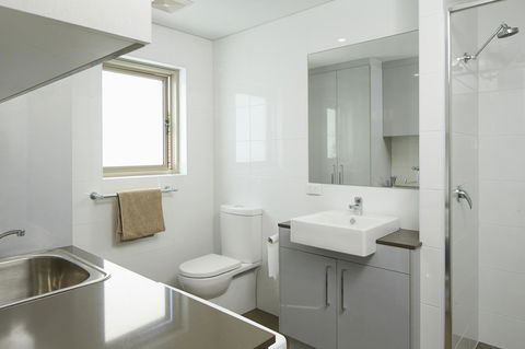Baileys Serviced Apartments - Australian Directory 9