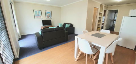 West Beach Lagoon 202 - Quiet & Ground Floor! - Australian Directory 7