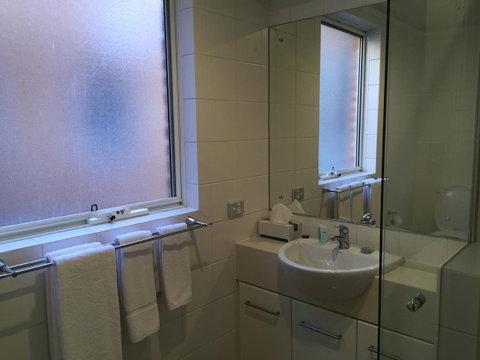 West End District Apartments - Australian Directory 6
