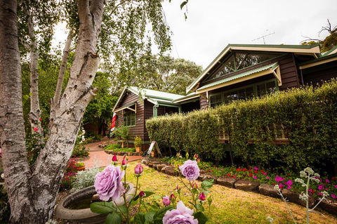 Riverglen Chalets - Australian Directory 27
