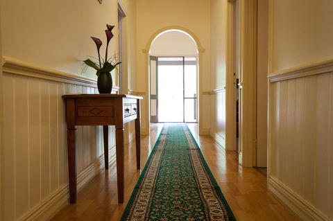 Riverglen Chalets - Australian Directory 6