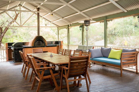 Riverglen Chalets - Australian Directory 4