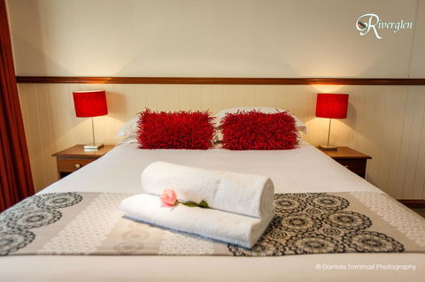 Riverglen Chalets - Australian Directory 32