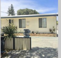 Jbay beach shack - Australian Directory