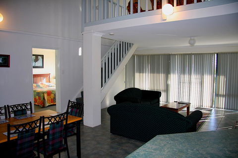 Bayside Villas - Australian Directory 28