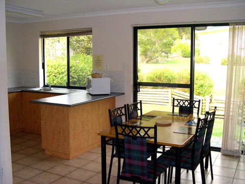 Bayside Villas - Australian Directory 36
