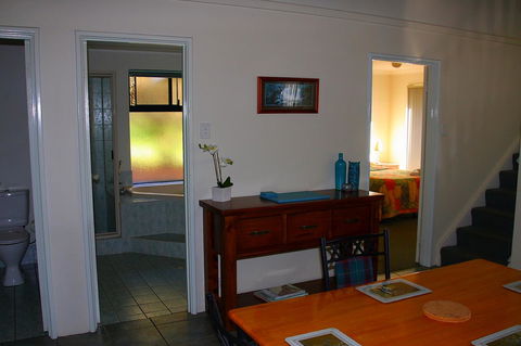 Bayside Villas - Australian Directory 31