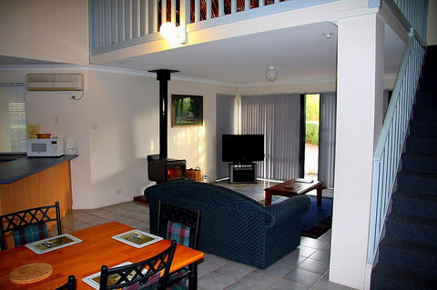 Bayside Villas - Australian Directory 26