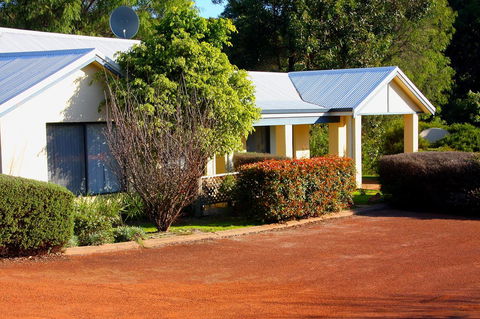 Bayside Villas - Australian Directory 0