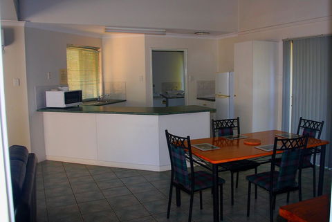 Bayside Villas - Australian Directory 27