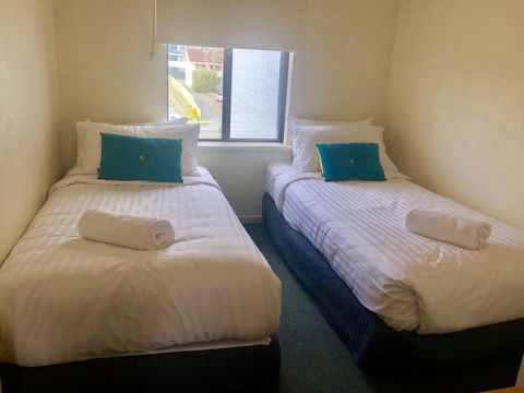 West Beach Lagoon 114 â€“ Ocean Views - Australian Directory 7