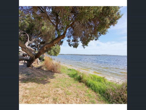 Applecross Village Apartment - Australian Directory 38