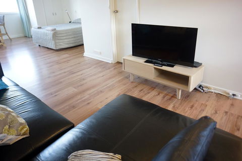 Studio 208 With Ocean Views - Australian Directory 9