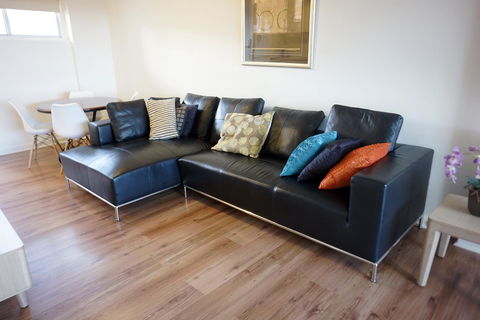 Studio 208 With Ocean Views - Australian Directory 1