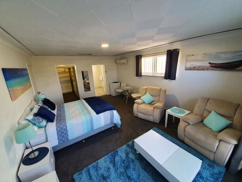 Palm Beach Bed & Breakfast - Australian Directory 21