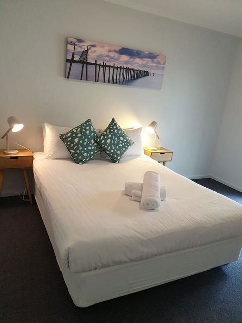 West Beach Lagoon 204 â€“ Ground Floor - Australian Directory 5