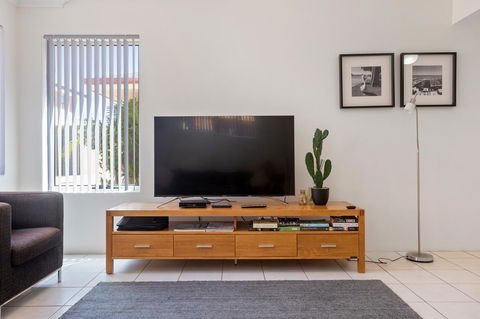 Cooper Street - Australian Directory 2