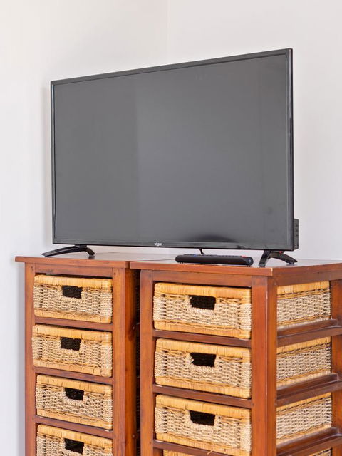 Cooper Street - Australian Directory 11