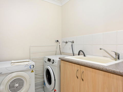 Cooper Street - Australian Directory 36