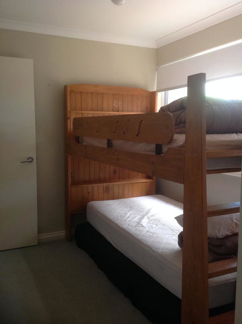 Waterside Canal Dreams - Australian Directory 22