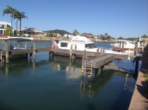 Waterside Canal Dreams - Australian Directory 37