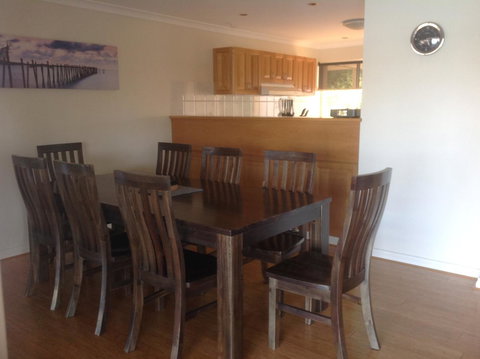 Waterside Canal Dreams - Australian Directory 12