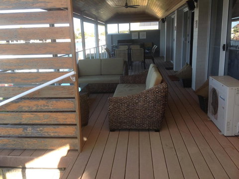 Waterside Canal Dreams - Australian Directory 38