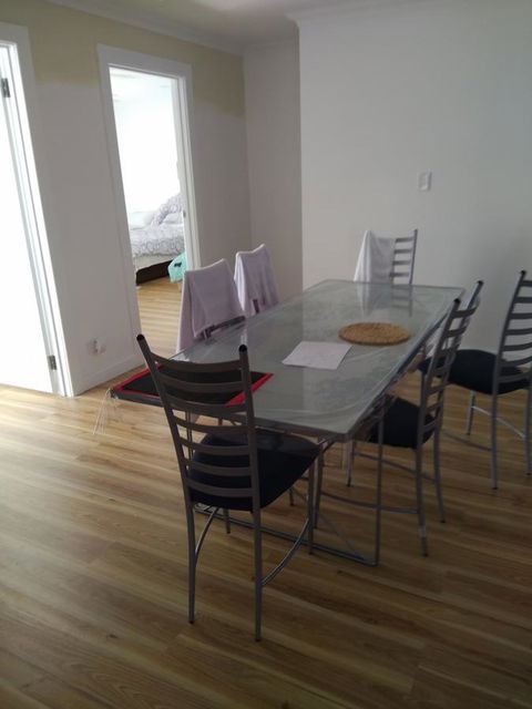 DIANELLA Budget Rooms Happy Place To Stay - Australian Directory 16