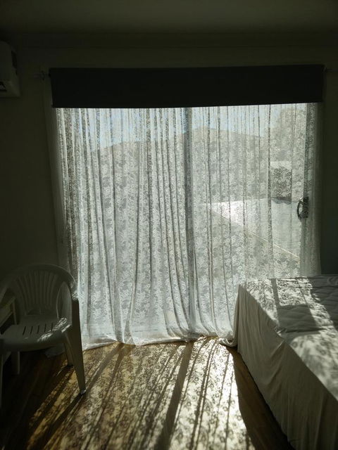 DIANELLA Budget Rooms Happy Place To Stay - Australian Directory 18