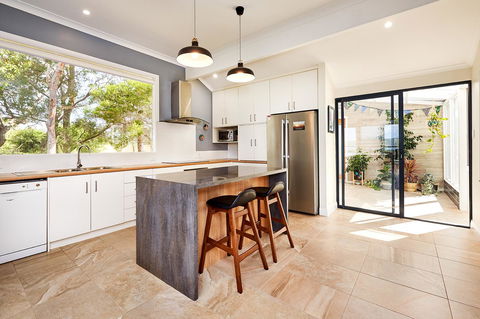 Albany Harbourside Apartments And Houses - Australian Directory 12