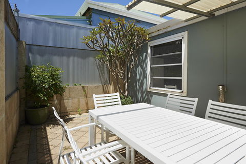Albany Harbourside Apartments And Houses - Australian Directory 5