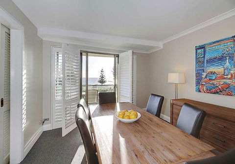 Salty Kiss - Australian Directory 3