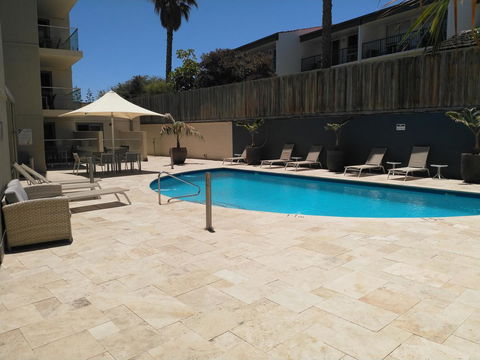 Salty Kiss - Australian Directory 17