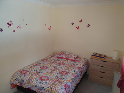 The Entertainer - Australian Directory 17