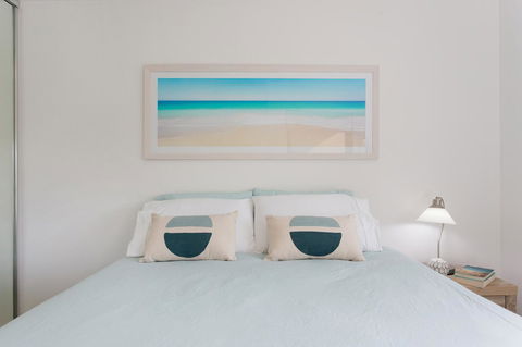 Beachside Living - South Fremantle - Australian Directory 3