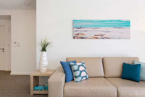 Beachside Living - South Fremantle - Australian Directory 2