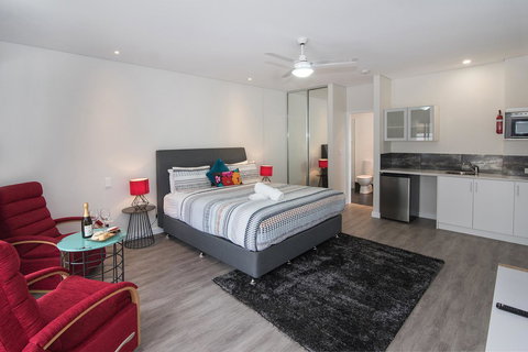 Churchill Studios - Australian Directory 3