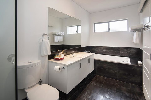 Churchill Studios - Australian Directory 4