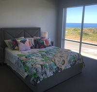 Beach House at SeaScapes.. - Australian Directory